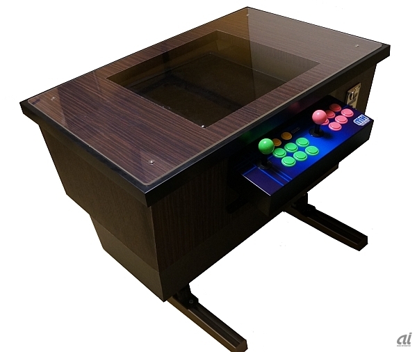 懐かしのテーブル型ゲーム筐体をダンボールで再現--「げーむぼっち」が発売へ