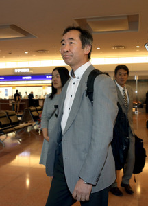 「素直にうれしく思う」 ノーベル賞の梶田さん帰国
