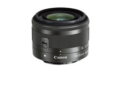 キヤノン、EOS M用の標準ズームレンズ「EF-M15-45mm」