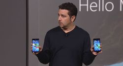 【レポート】Windows 10 MobileのContinuum、スマホがPC本体になる時代はすぐそこに - 阿久津良和のWindows Weekly Report