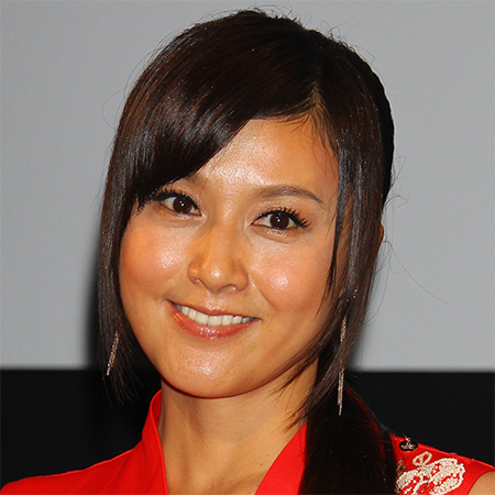 休暇中の片岡愛之助と藤原紀香が沖縄に婚前旅行