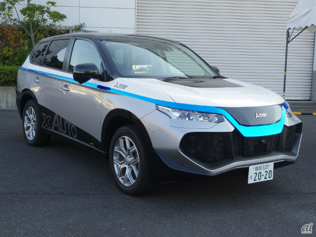 手を触れずに走行、リモコンで駐車--三菱電機の自動運転コンセプトカー