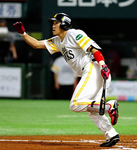 タカ・中田、1失点の好投…ロッテ打線振るわず 2015年10月16日 22時00分