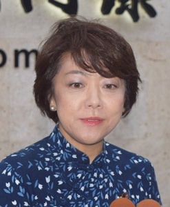 支援者にカレンダー配布＝島尻担当相、公選法違反は否定