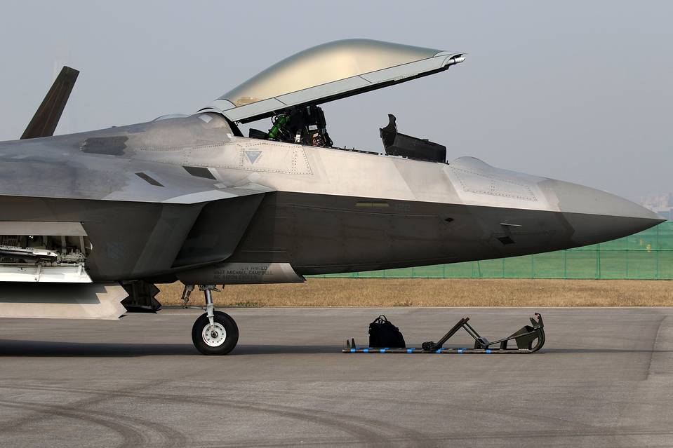 ロッキード、7-9月期は減益―来年は売上高横ばいを予想