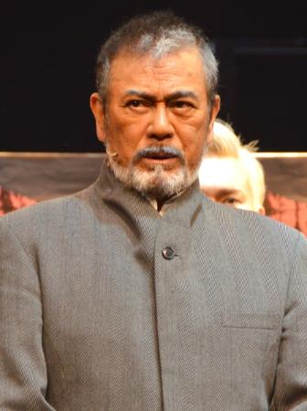 千葉真一、離婚騒動後初の公の場 笑顔でけん制「馬鹿な質問しないでよ」