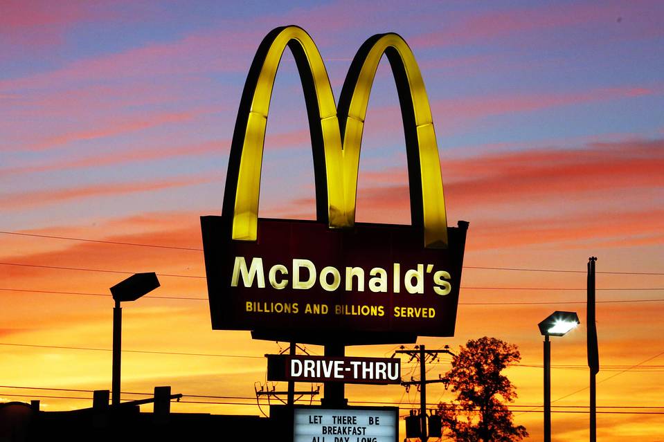 米マクドナルド、7-9月期決算は予想上回る