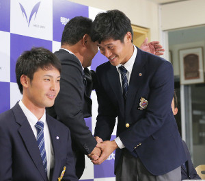 阪神2位坂本 大学NO・1捕手から矢野になる