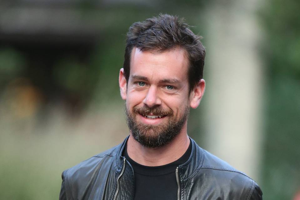 ツイッターCEO、保有株の3分の1を従業員株式プールに寄付