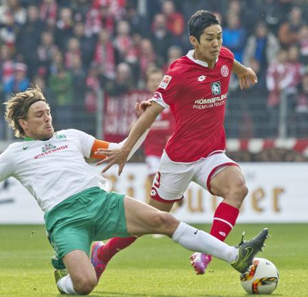 サッカー、武藤は今季3点目 ドイツ1部リーグ