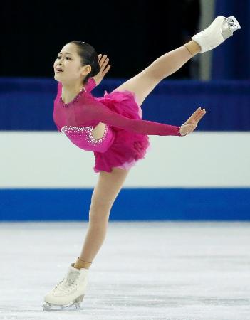 17歳宇野が2位「1番が良かった」 シニアGPデビュー戦/フィギュア