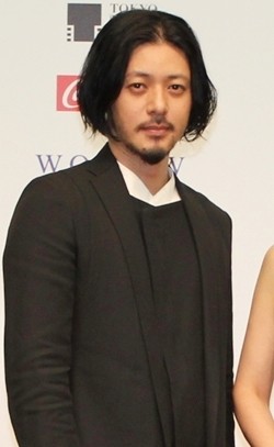 オダギリジョー、中谷美紀のキス指令拒否「無理」