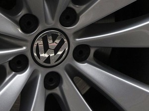 「過ちを犯した」東京モーターショーでＶＷ幹部 2015年10月28日 10時41分