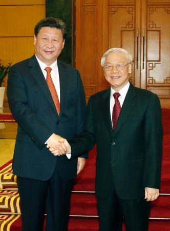 中国主席、9年ぶり訪越 対米傾斜を警戒