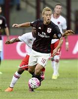 本田、ミラン退団へ…監督はバッサリ切り捨て、最長10カ月“飼い殺し”も