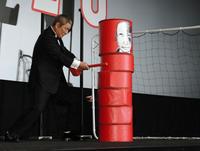 たけし “老いらくの恋”と書かれ…