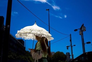 実質賃金0.5%増、3カ月連続プラス 9月速報値