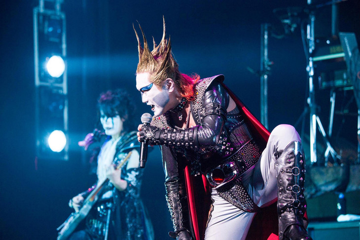 聖飢魔II、地球デビュー30周年締めくくる武道館2DAYS黒ミサ開催