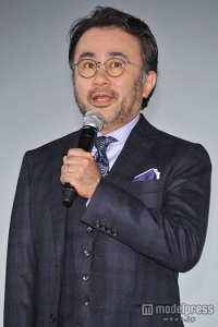 三谷監督、敗北宣言？香取慎吾「なぜ『スター・ウォーズ』の年に」