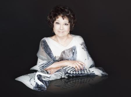 中村紘子さん 活動休止を来年３月末までに延長 がんで治療中