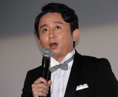 有吉弘行が投稿した“ポッキー少年”が可愛すぎると反響 16万件を超える「いいね」