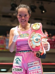 池原が3度目防衛「先生として負けられなかった」
