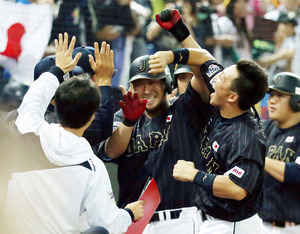 侍中田が決勝3ラン「楽な気持ちで打席に入れた」