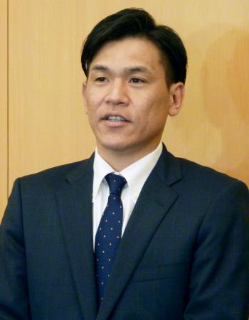 脇谷、巨人復帰決定的 初交渉で納得「熱意伝わった」背番は2に