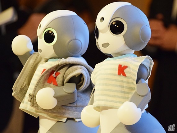 ＵＢＩＣが急伸、人工知能搭載のパーソナルロボ開発中と発表