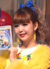 藤田ニコル、クリスマス過ごす相手募集「お誘い待ってます」