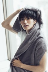 山本涼介“彼女目線”カレンダー発売「素顔がたくさん詰まってる」