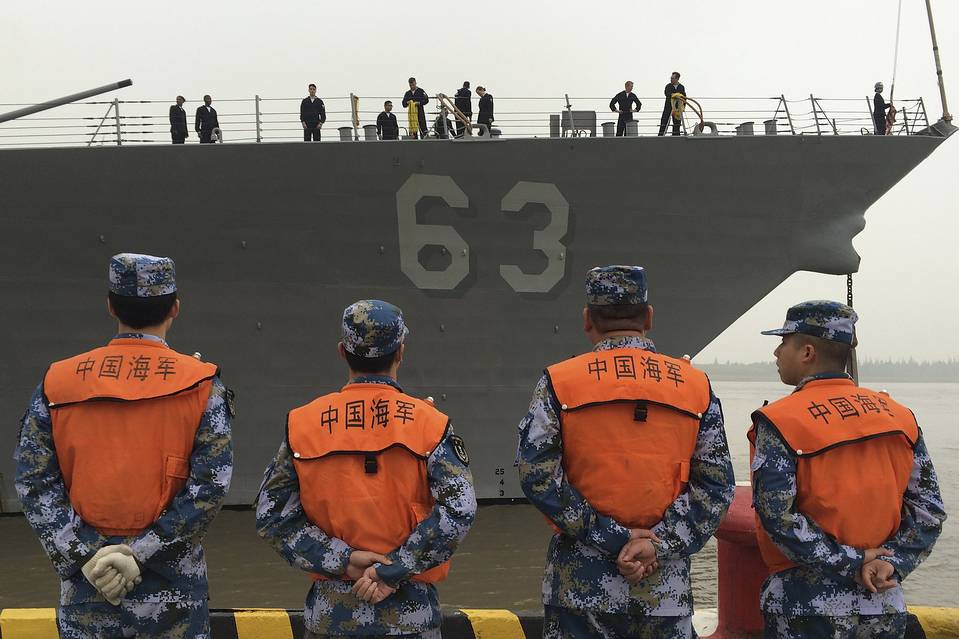 東アジアサミット:南シナ海、米中平行線 テロ対応も議論