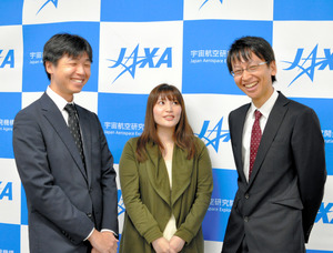 ＪＡＸＡ技術者、「萌え声」も ロケット中継のガイド