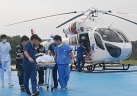 ドクターヘリ：求む若者 無人機普及、飛行経験積めず 操縦士確保へ要件見直し