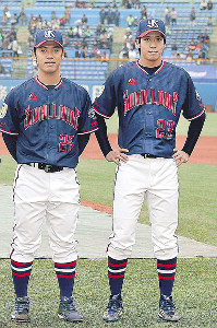 ヤクルト勢４人受賞 山田「全てレベルアップを」川端「最高の１年」