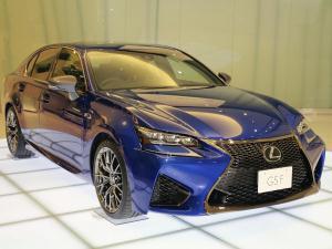 街中からサーキットまで…レクサス「ＧＳ Ｆ」