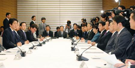 補正予算３兆円台前半＝ＴＰＰと１億総活躍対策—安倍首相２７日指示