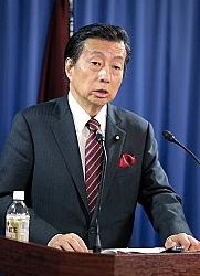 小坂氏参院選出馬辞退 病気治療専念 政界引退は否定