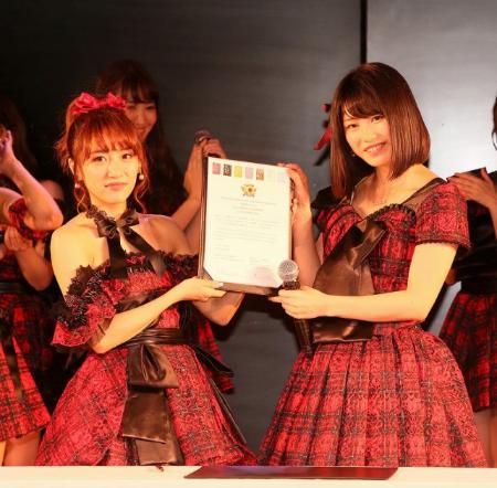 高橋みなみ「劇場は原点」、横山由依が総監督に=AKB48、10周年で特別公演
