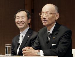 ノーベル賞授賞式に期待感 大村、梶田両氏が会見