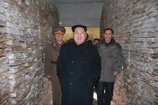 金正恩氏「水爆の爆音、響かせられる」 朝鮮中央通信