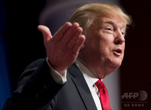 トランプ氏を入国禁止に…英で署名40万件 2015年12月11日 10時05分