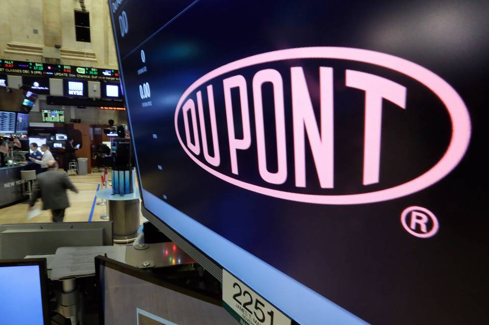 UPDATE 1-米ダウとデュポンが合併合意、1300億ドル規模の化学大手誕生へ
