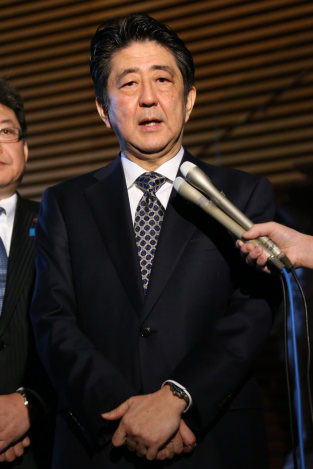 首相、安定財源確保を指示 軽減税率「最善の結果」