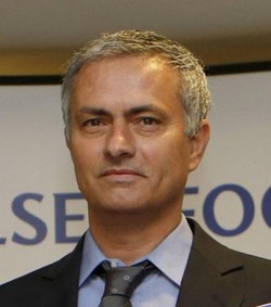 サッカー、モウリーニョ監督解任 - 英チェルシー、成績不振で