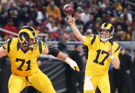 ラムズ、バッカニアーズ破り６勝目 ＮＦＬ第15週第１日