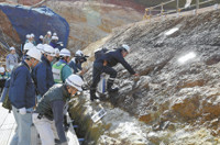 玄海再稼働へ地質調査 原子力規制委 2015年12月19日