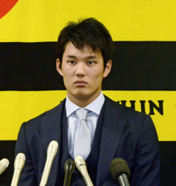 阪神・藤浪、倍増の１億7000万円で更改 来季は「14勝以上」