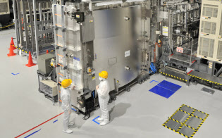 シャープ液晶事業、JDI傘下に=分離・統合を検討-革新機構