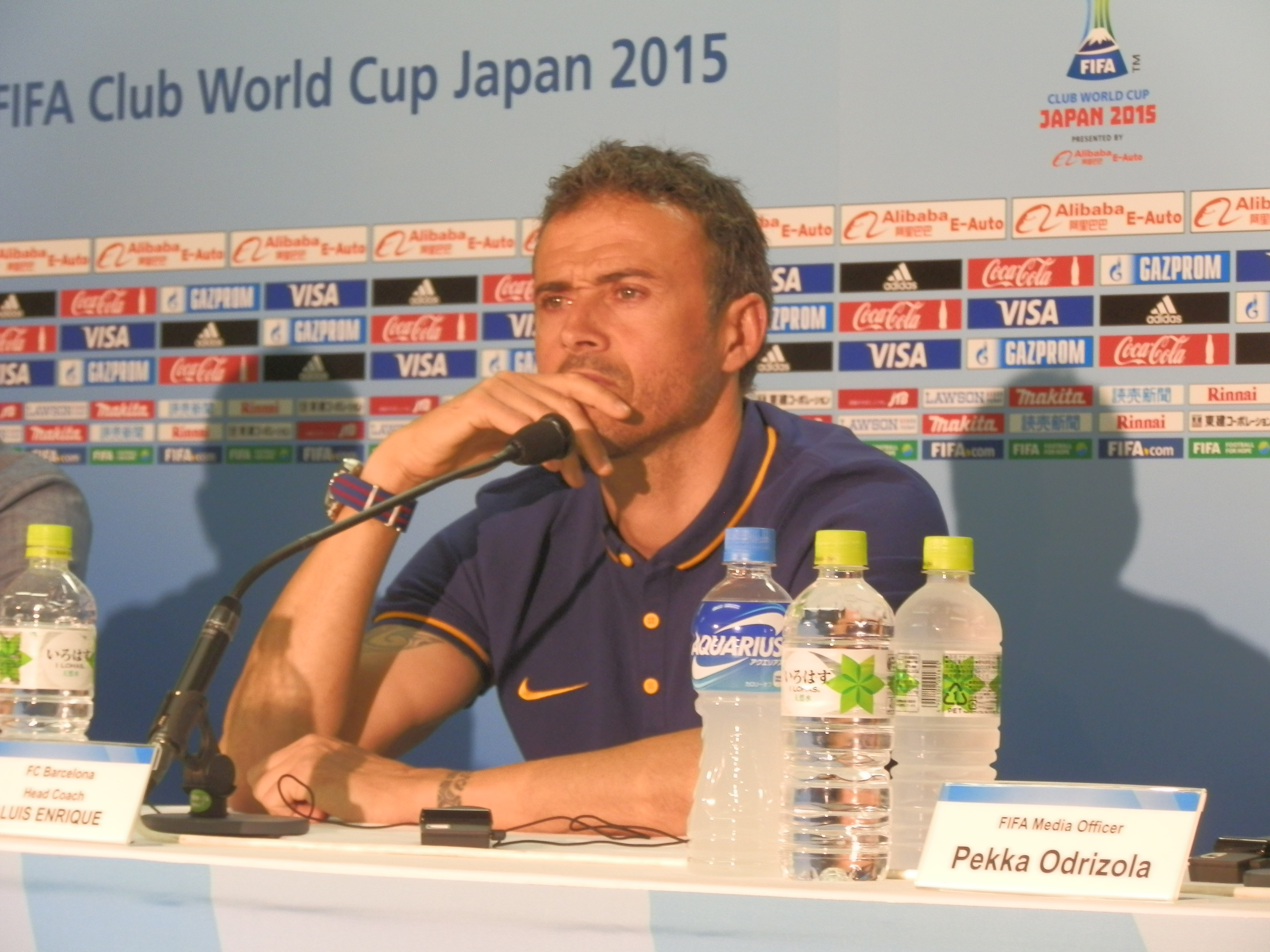 クラブＷ杯 きょう決勝 バルセロナ、３度目Ｖか／リバープレート、阻むか